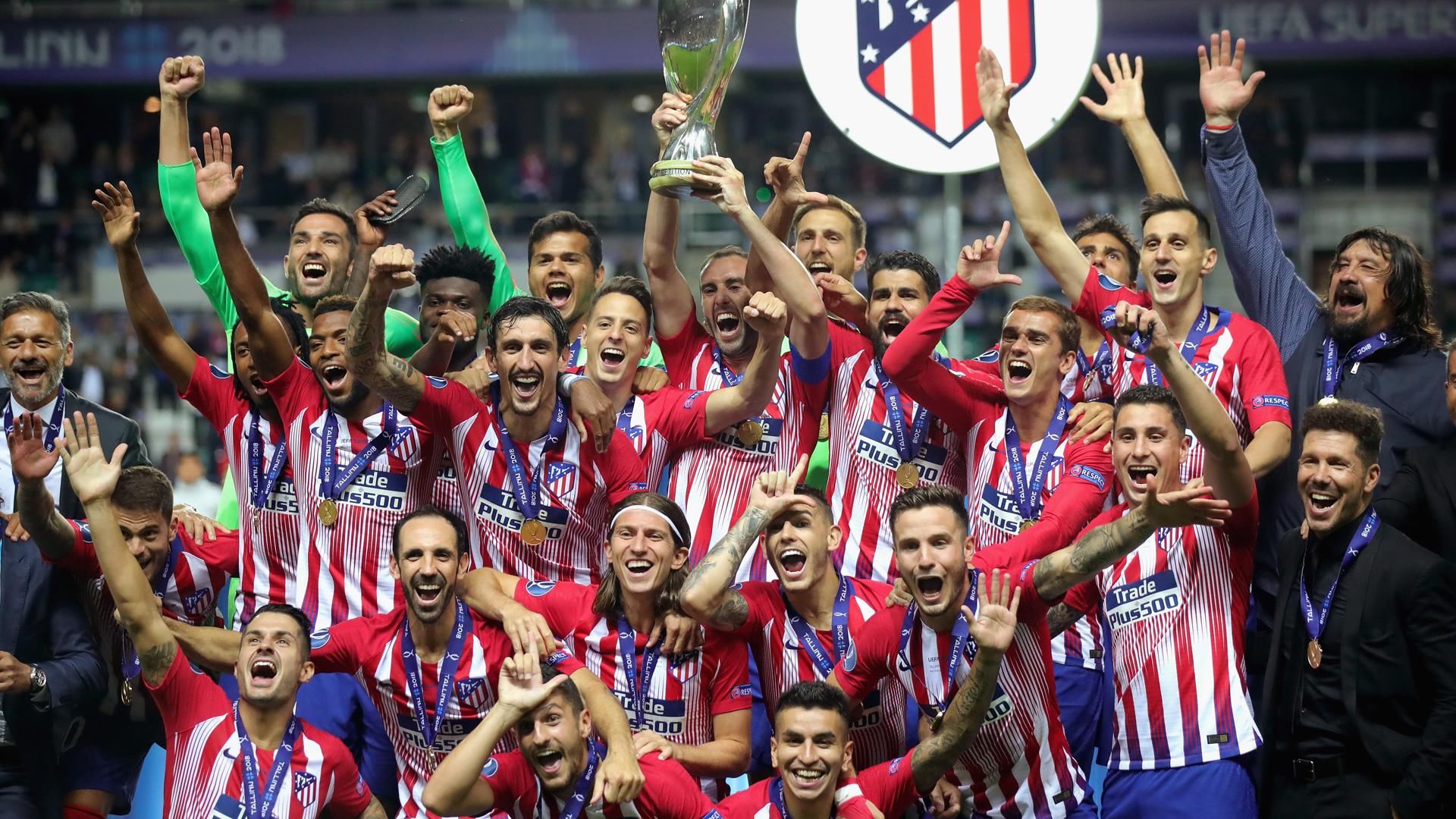 那不勒斯官方：洛博特卡在意杯赛前热身时左腿后胫肌拉伤（那不勒斯官方通报：洛博特卡在意杯赛前热身时左腿后胫肌拉伤）