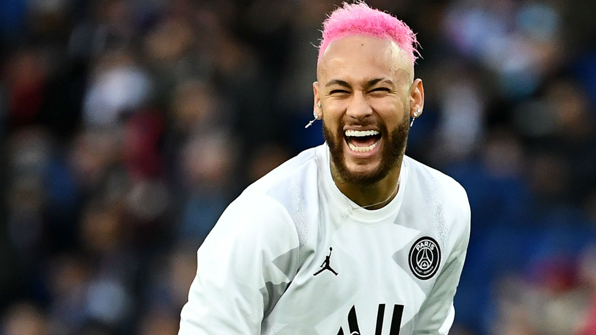 皇家马德里与西甲之间的法律战争：埃尔切的意外受益者？（皇马与西甲法庭交锋：埃尔切会否成为最大赢家？）