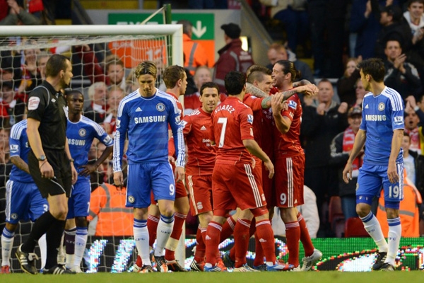 德天空：德甲三强争夺17岁中场德卡特，安德莱赫特要价2500万（德天空：德甲三豪门竞逐17岁中场德卡特，安德莱赫特标价2500万欧）